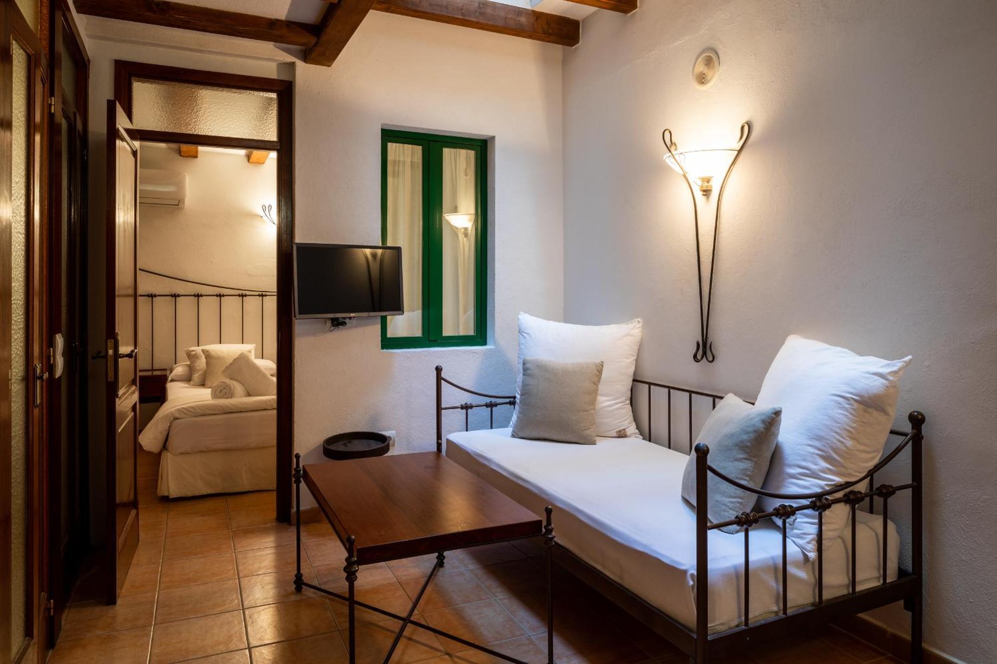 Apartamentos Mariano Ibiza-stad Buitenkant foto