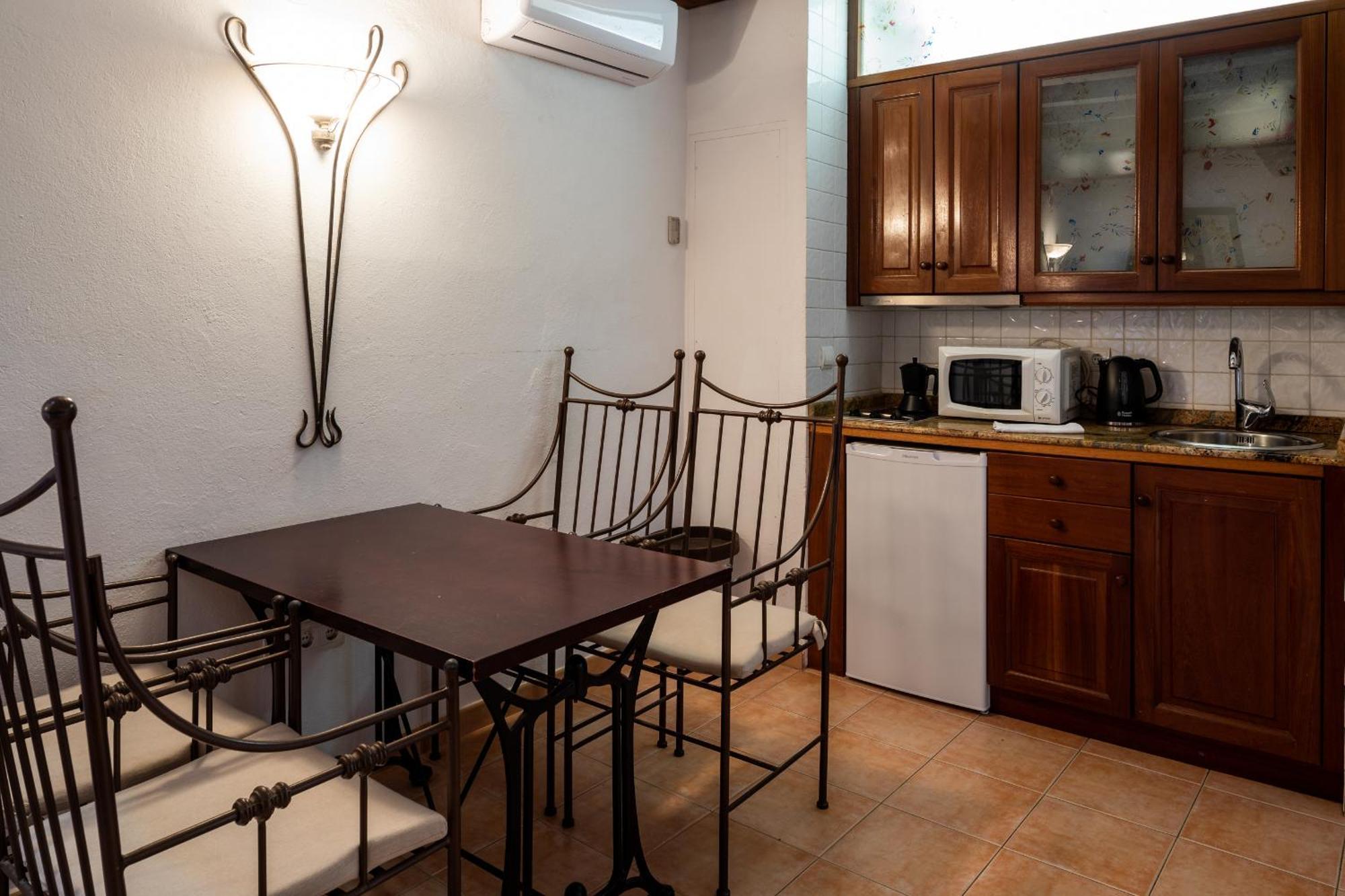 Apartamentos Mariano Ibiza-stad Buitenkant foto